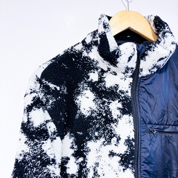 H&M Black & White Teddy Jacket - Picture 3 of 10